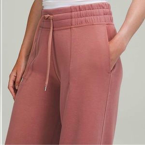 SIZE 2 SPICED CHAI Lululemon Soft Ambitions High Rise Crop *Softstreme